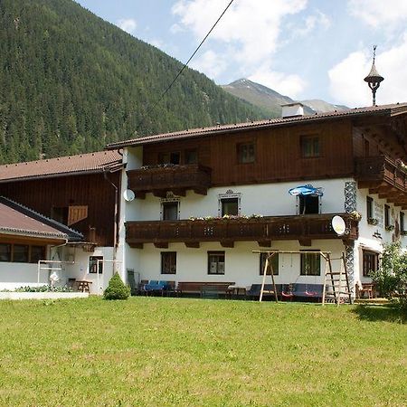 Wiesenhof Villa Umhausen Exterior photo